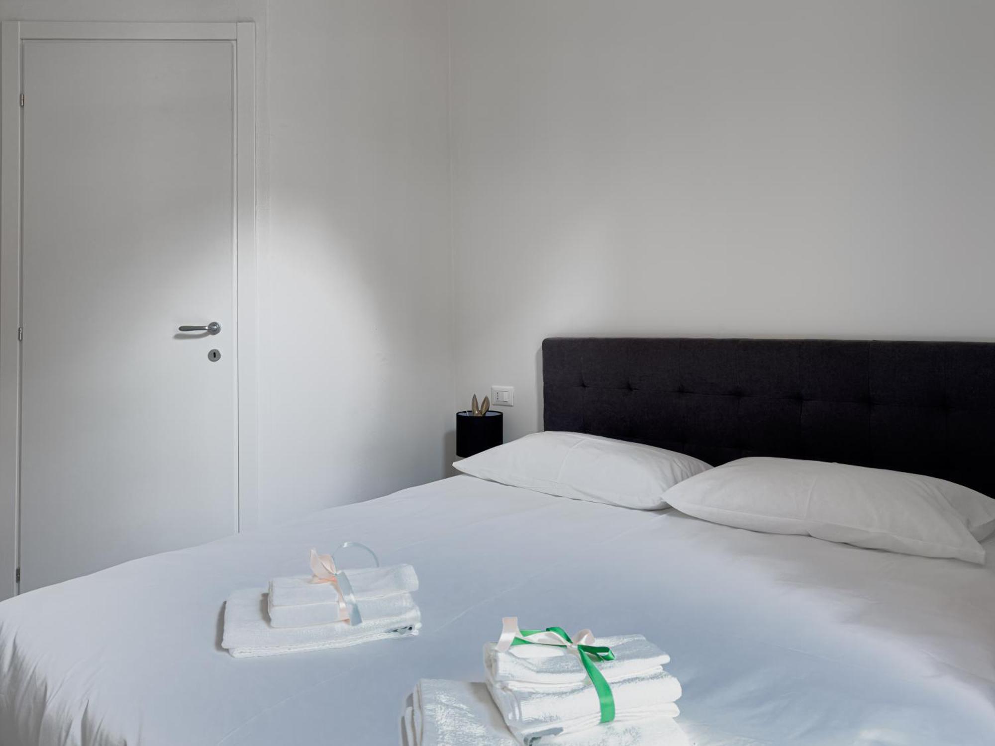 Realkasa Galliera Home & Suites Болонья Экстерьер фото
